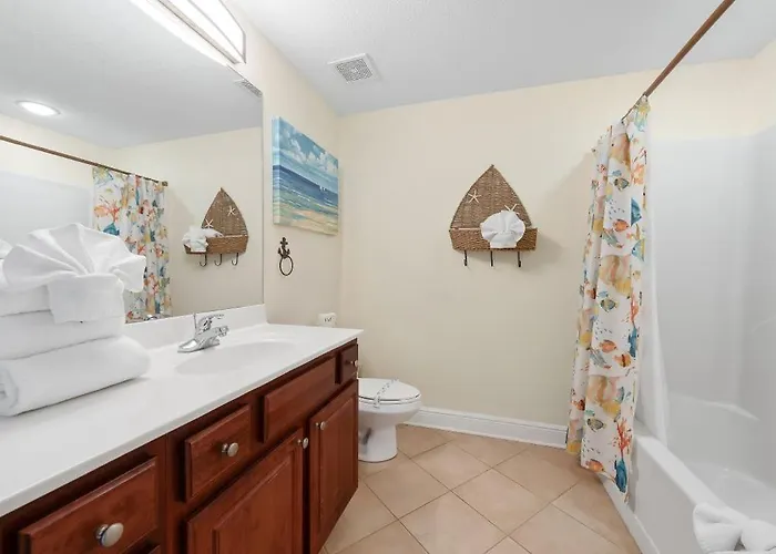 Apartment Crystal Shores West 1008 By Youngs Suncoast *