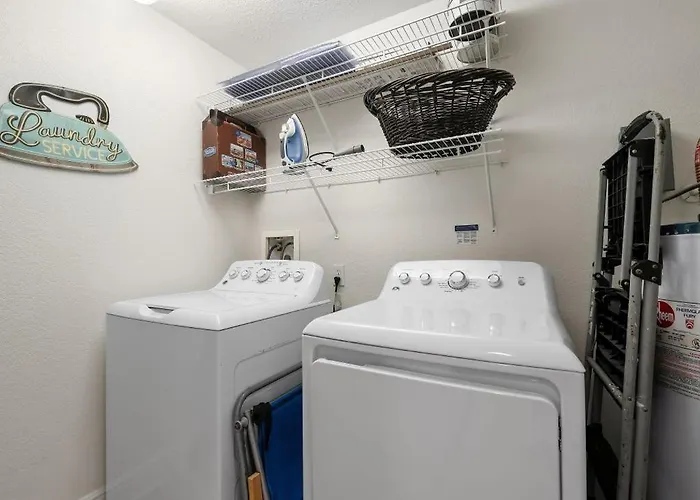 Crystal Shores West 1008 By Youngs Suncoast Apartment *
