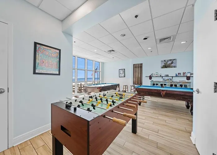 Crystal Shores West 1008 By Youngs Suncoast